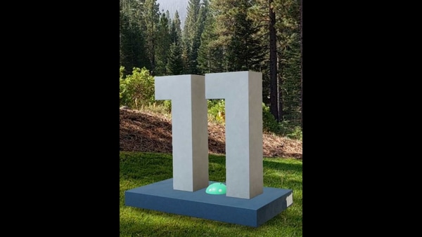 This year, you will be able to spot the Android mascot popping in and out of the statue in AR and there are some “Easter eggs” too.