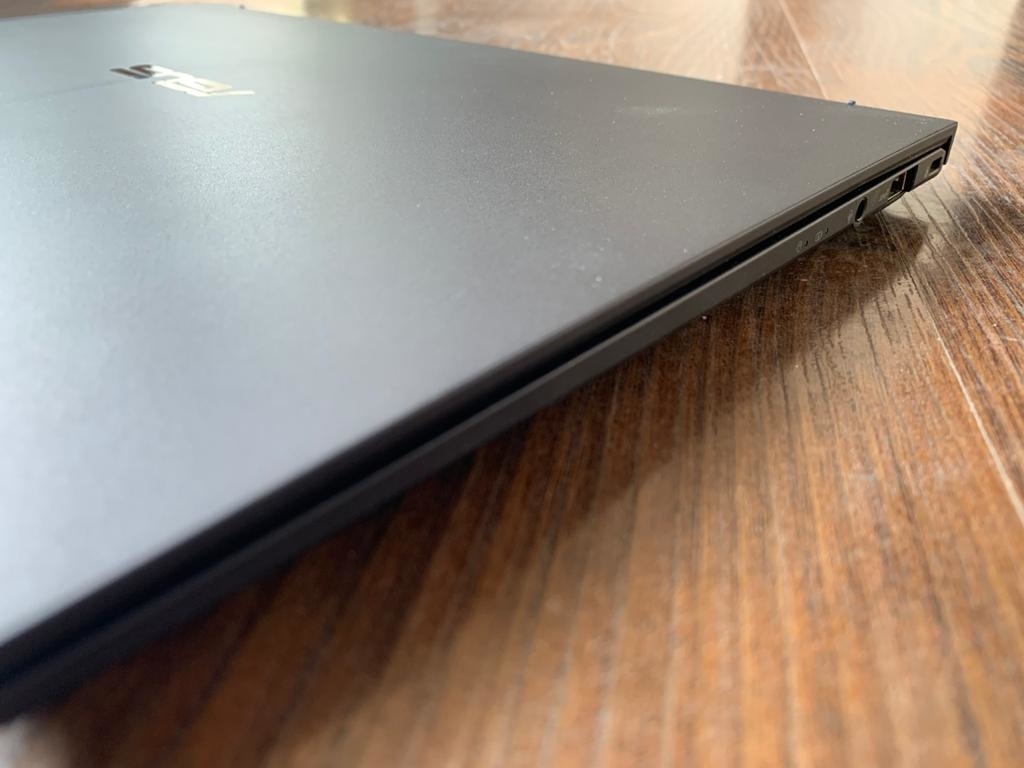 There is support for up to 16GB LDDR3 RAM and up to 4TB of storage space. There is support for up to 16GB LDDR3 RAM and up to 4TB of storage space.
