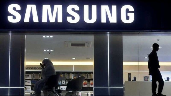 Samsung, once an unrivaled leader in the world's second-biggest smartphone market, began losing customers to Chinese rivals led by Xiaomi about three years ago, as their devices were seen as better value for money.