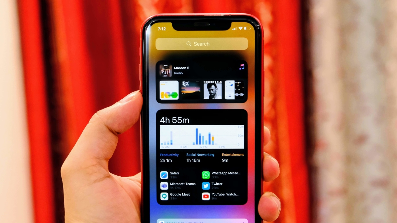 Apple iOS 14 Widgets section.