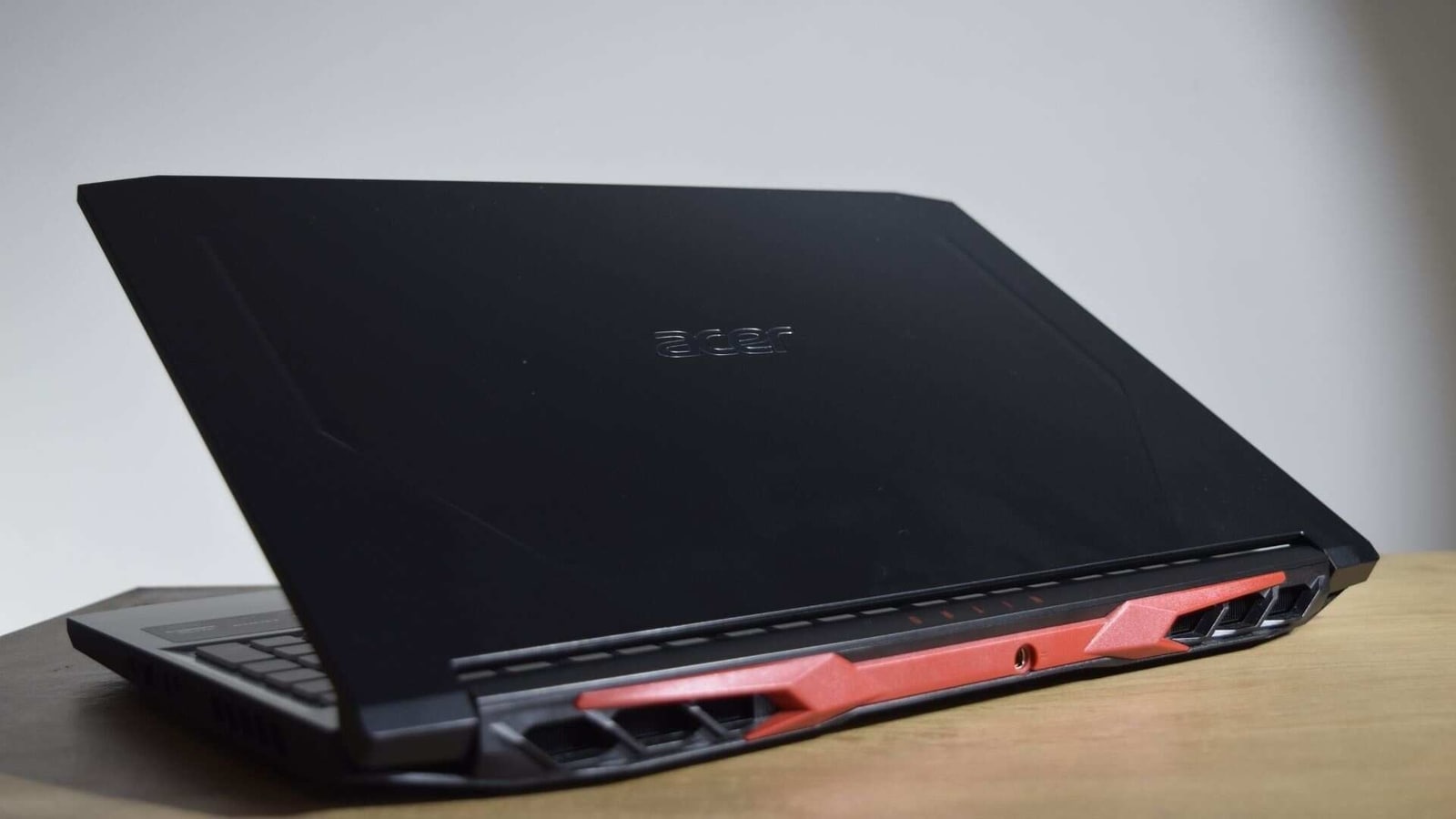 Acer's latest Nitro 5 gaming laptop seems more powerful than ever