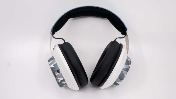 Here are some of the top over-the-ear Bluetooth headphones for you.