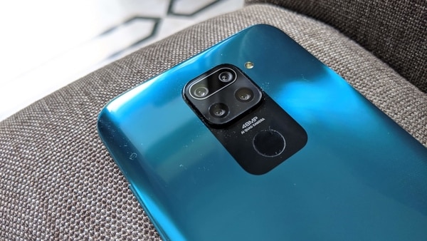 The Redmi Note 9 features four rear cameras - 48MP primary sensor (Samsung ISOCELL Bright GM1, f/1.79 aperture), 8MP ultra-wide-angle sensor (118-degree field of view), 2MP macro sensor, and 2MP depth camera (autofocus). There is a 13MP camera on the front for selfies.