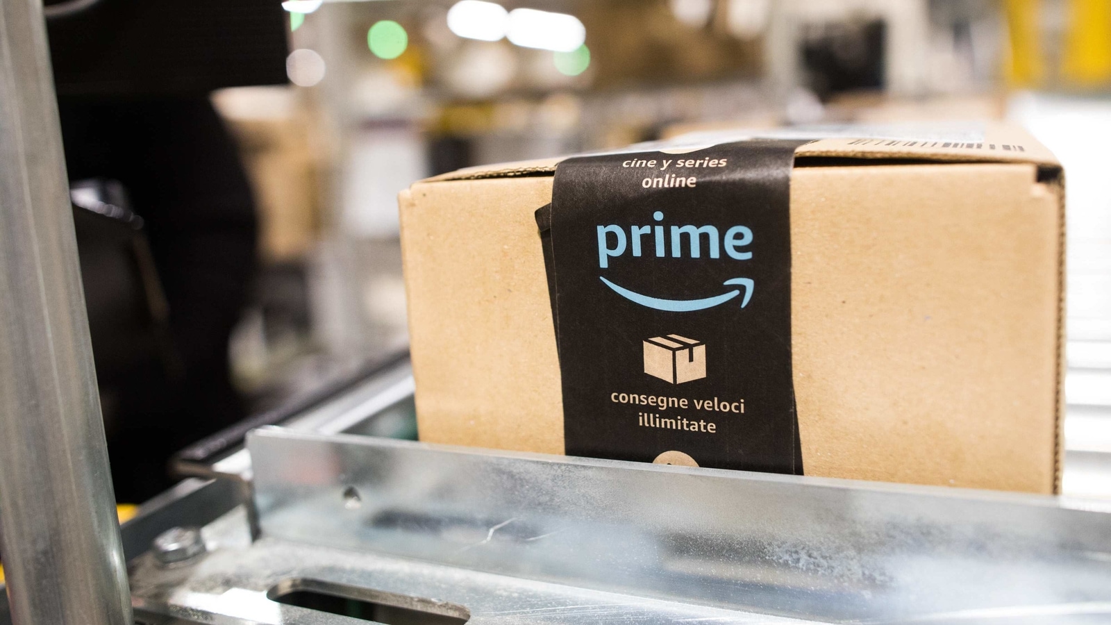 A package sits on a conveyor belt at an Amazon.com Inc. fulfillment center in Kegworth, U.K., on Monday, Oct. 12, 2020. Prime Day, a two-day shopping event Amazon unveiled in 2015 to boost sales during the summer lull, usually occurs in July, but this year got pushed to Oct. 13 in 19 countries, including Brazil, with over 1 million products for sale worldwide. Photographer: Chris Ratcliffe/Bloomberg