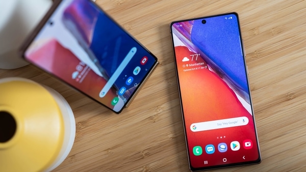 Samsung is widening the gap with market No. 2 Huawei.