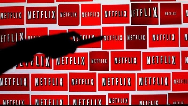 Pivotal Research Group analyst Jeff Wlodarczak wrote in an Oct. 7 note that Netflix’s guidance of 2.5 million new paid subscribers appears “reasonable” given these factors.
