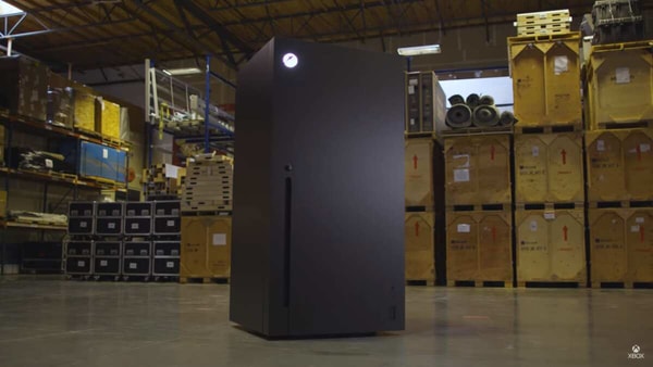 The XBox Series X fridge is a 1:1 replica scale of the XBox Series X measuring more than six feet in height and weighs 400 pounds.
