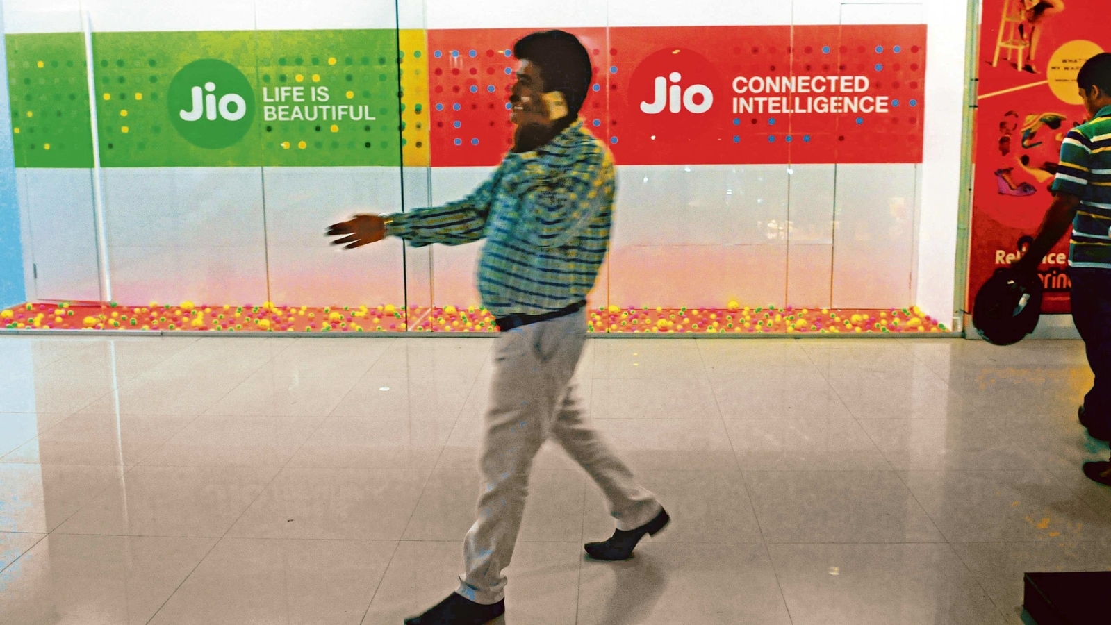 Commission approves acquisition of 7.73% equity share capital of Jio Platforms by Google, Commission approves acquisition of 7.73% equity share capital of Jio Platforms by Google,