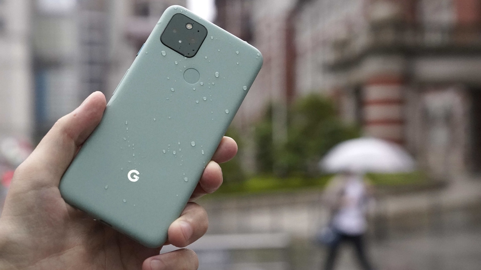 A Google Inc. Pixel 5 smartphone is held for an arranged photograph taken in Tokyo, Japan, on Monday, Oct. 19, 2020. The Pixel 5 is an assembly of established technologies topped off with the marketing must-have of 5G wireless connectivity and an important reduction in price to $699. Photographer: Toru Hanai/Bloomberg A Google Inc. Pixel 5 smartphone is held for an arranged photograph taken in Tokyo, Japan, on Monday, Oct. 19, 2020. The Pixel 5 is an assembly of established technologies topped off with the marketing must-have of 5G wireless connectivity and an important reduction in price to $699. Photographer: Toru Hanai/Bloomberg