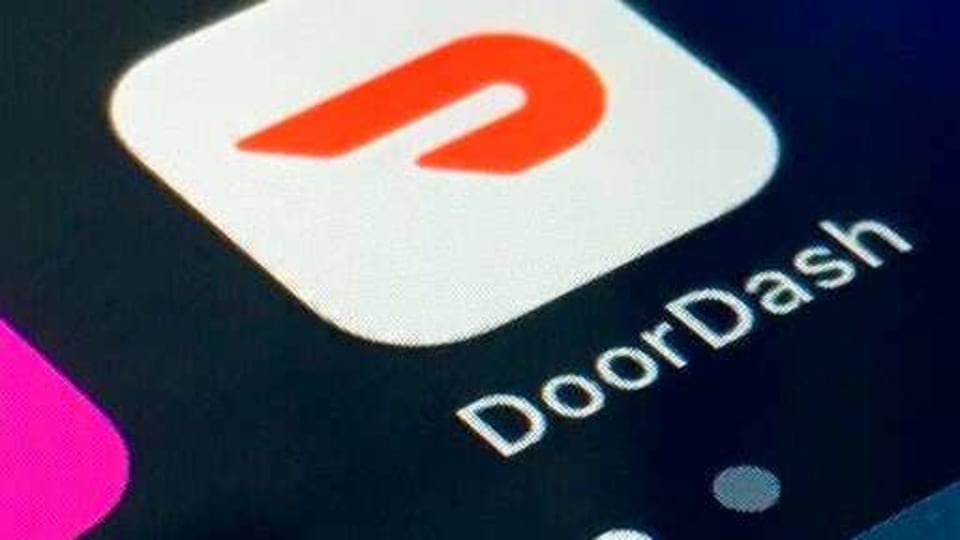 DoorDash Inc. is planning to sell its stock to the public, capitalizing on the growing trend of consumers embracing app-based deliveries as much of the world stays home during the pandemic. 