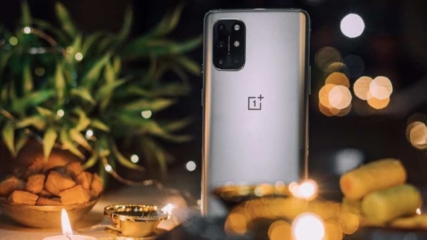 From some great discounts and cool AR filters, OnePlus has a lot going on this season. 