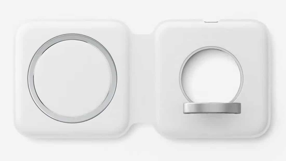 Apple says you won't even get 15W charging speed with MagSafe Duo | HT Tech