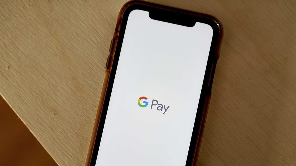 Google Pay kills website, adds fees on instant transfers | Tech News