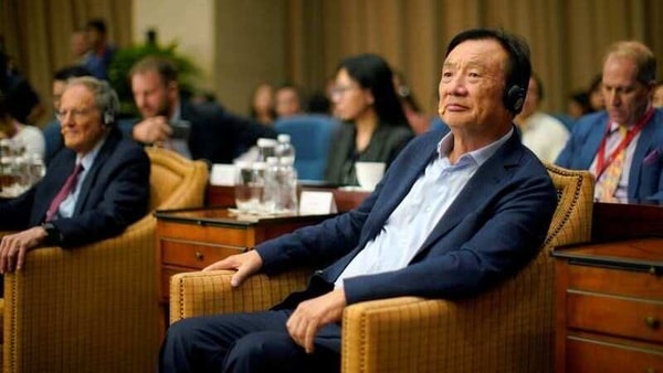FILE PHOTO: Huawei founder Ren Zhengfei attends a panel discussion at the company headquarters in Shenzhen, Guangdong province, China June 17, 2019. REUTERS/Aly Song/File Photo