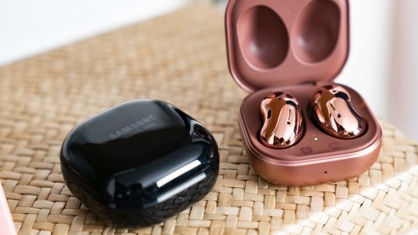 Samsung Galaxy Buds Live wireless earbuds.