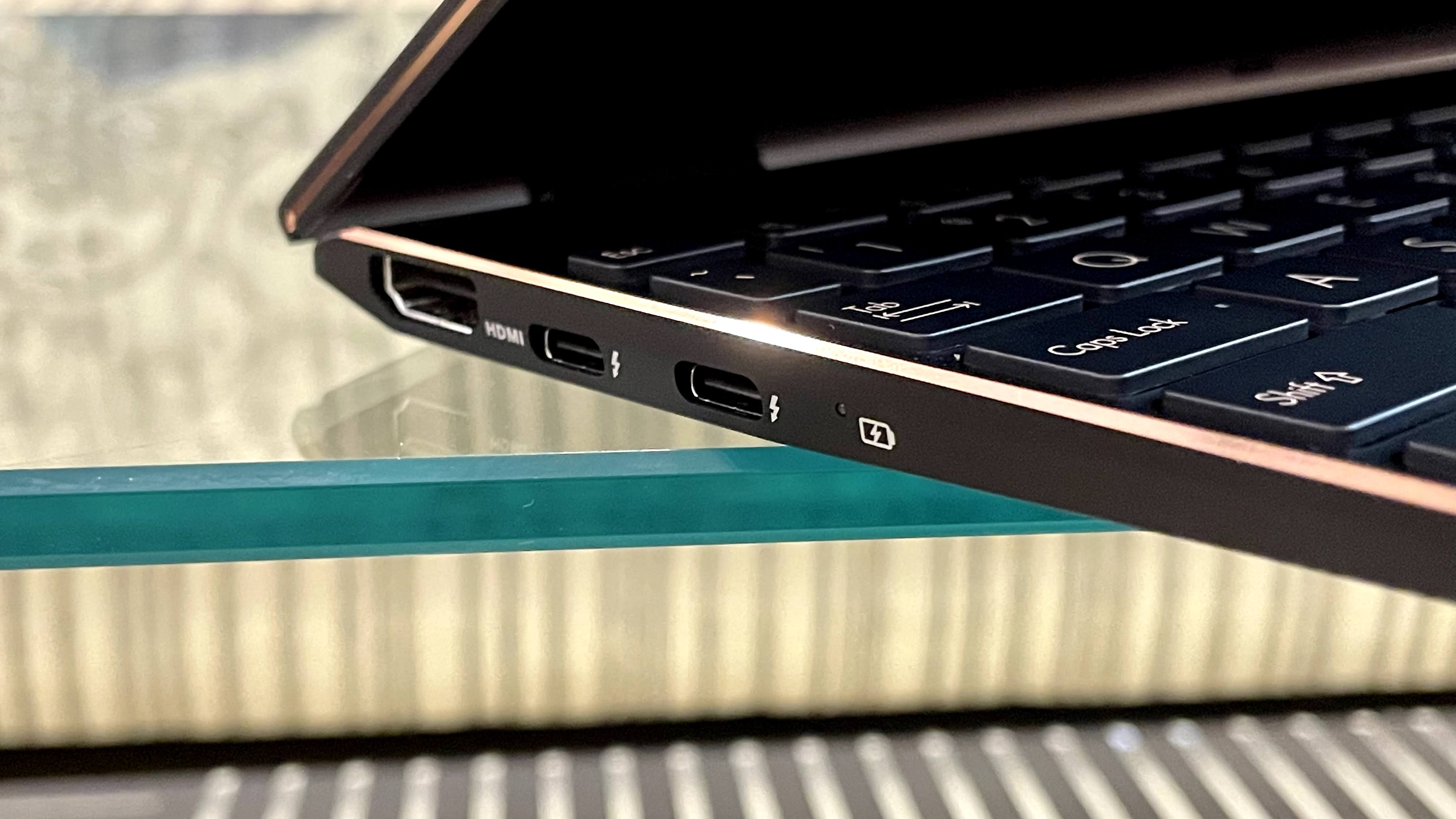 Asus ZenBook Flip S Asus ZenBook Flip S