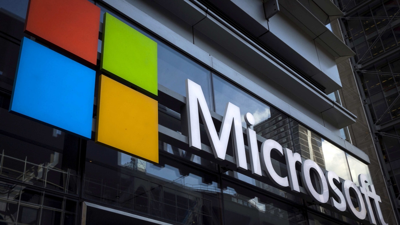 FILE PHOTO: A Microsoft logo is seen on an office building in New York City on July 28, 2015. REUTERS/Mike Segar/File Photo/File Photo