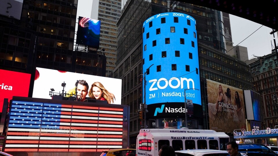 . Zoom’s videoconferencing service remains a fixture in pandemic life, but its breakneck growth is showing signs of tapering off as investors debate whether the company will be able to build upon its recent success after a vaccine enables people to intermingle again. 