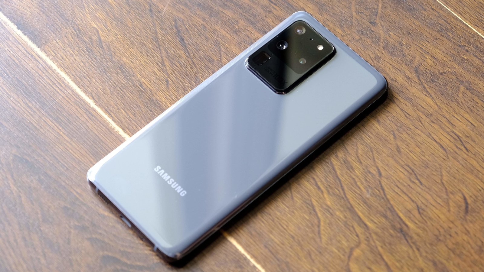 Samsung Galaxy S20 Ultra. Samsung Galaxy S20 Ultra.