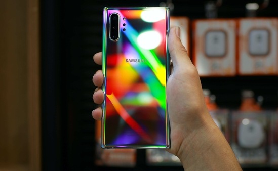 Samsung reaches a new minimum level, selling the lowest number of smartphones in almost a decade