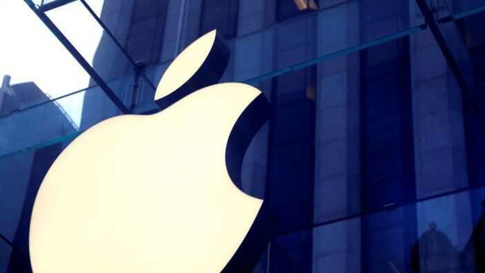 Apple later extended the deadline to December 31.