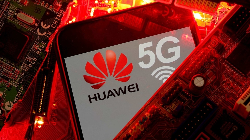 Huawei said its decision followed an assessment by its legal team and was based on the premise that Tencent is unilaterally asking to halt cooperation.