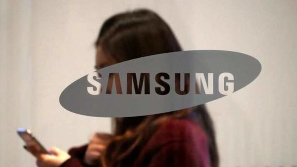 The Galaxy S21 is expected to start at $850 (  <span class='webrupee'>₹</span>62,400 approximately).
