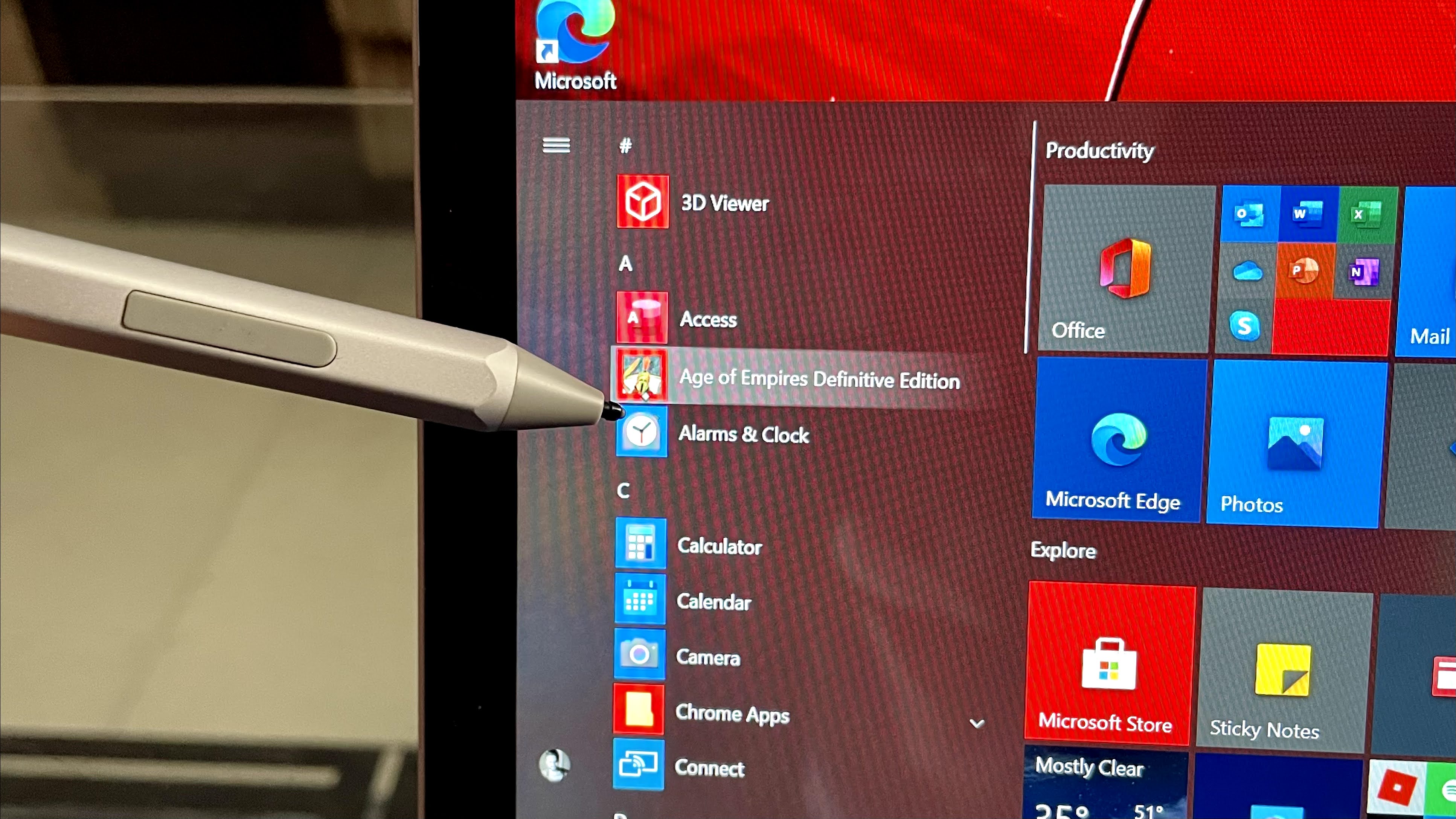 It supports Windows 10 Home and Windows 10 Pro OS version along with Microsoft 365 apps. It supports Windows 10 Home and Windows 10 Pro OS version along with Microsoft 365 apps.