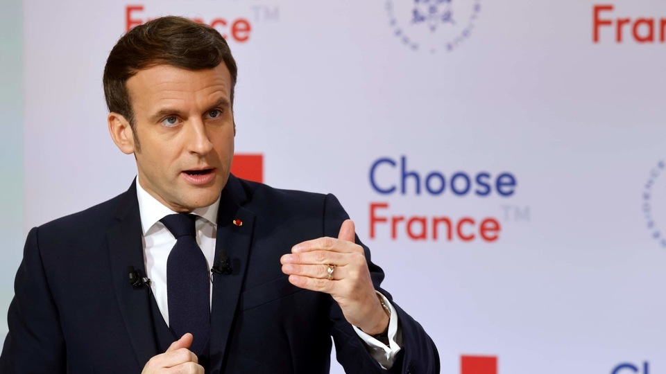 French President Emmanuel Macron delivers a speech at the opening session of the Choose France video-conference meeting from the Elysee Palace in Paris, France January 25, 2021. Ludovic Marin/Pool via REUTERS