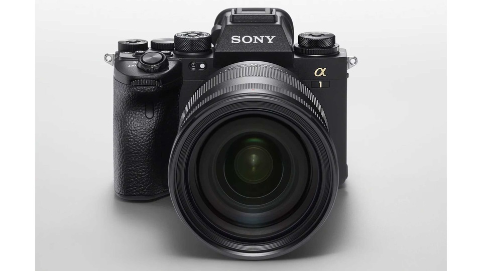 While the Alpha 1 is significantly more expensive than the most high-end mirrorless cameras Canon and Nikon have to offer right now, but Sony promises that those who do buy it will get the “most technologically advanced, innovative camera” they have ever made.