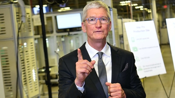 Tim Cook also criticised social media practices that he said undermine public trust in vaccines and encourage users to join extremist groups.
