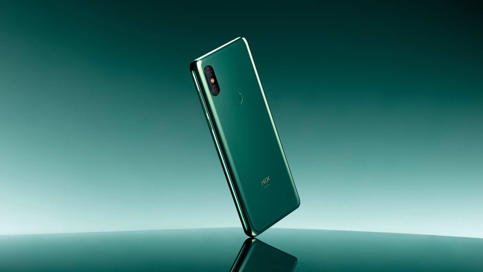 Xiaomi green. Сяоми изумрудный. Сяоми ми 9 зеленый. Mi 9 зеленый телефон Xiaomi. Xiaomi mi Mix 3 Green.