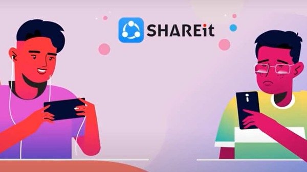 SHAREit contains a common Android security flaw that allows attackers to gain access to its internal files.