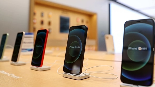 Flipkart is also offering an exchange bonus of up to Rs. 12,500 off on the iPhone 13 Mini. However, you should note that the exchange discount depends on the model and condition of your old smartphone. Flipkart is also offering bank offers with the smartphone. iPhone 12 Mini