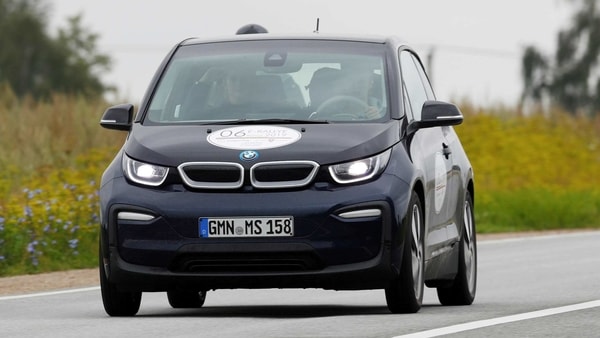 FILE PHOTO: BMW i3 drives during electric car E-Rallye Baltica 2019 near Iecava, Latvia July 23, 2019. REUTERS/Ints Kalnins/File Photo