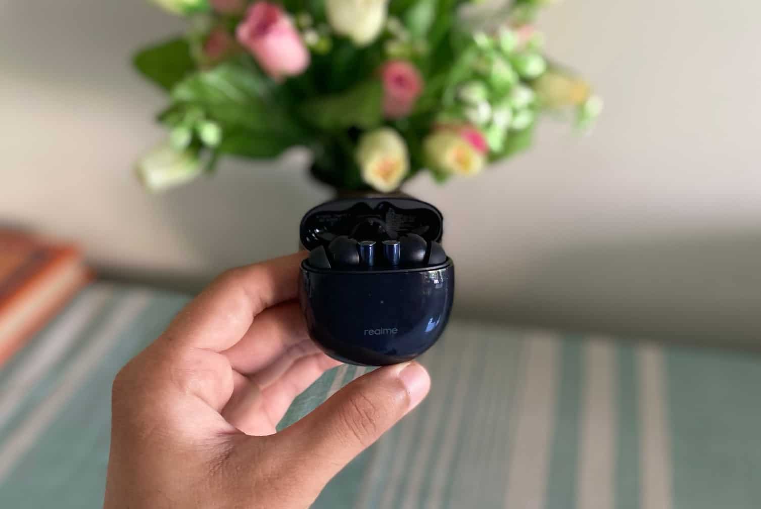 realme launched Buds Air 2 true wireless earbuds today.