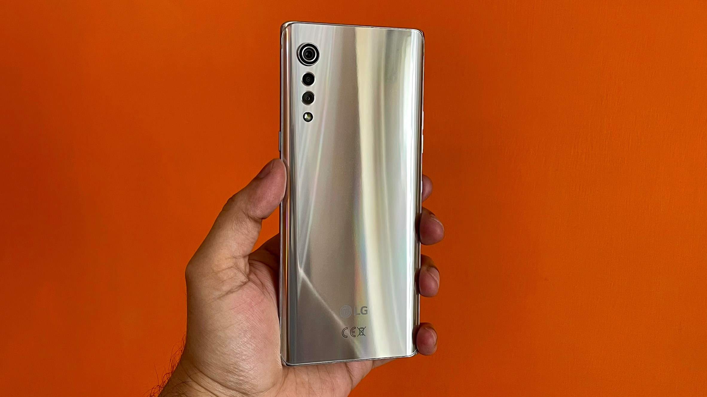 You also get LG 3D Sound Engine and stereo speakers, in addition to IP68 and MIL-STD 810G certification. You also get LG 3D Sound Engine and stereo speakers, in addition to IP68 and MIL-STD 810G certification.
