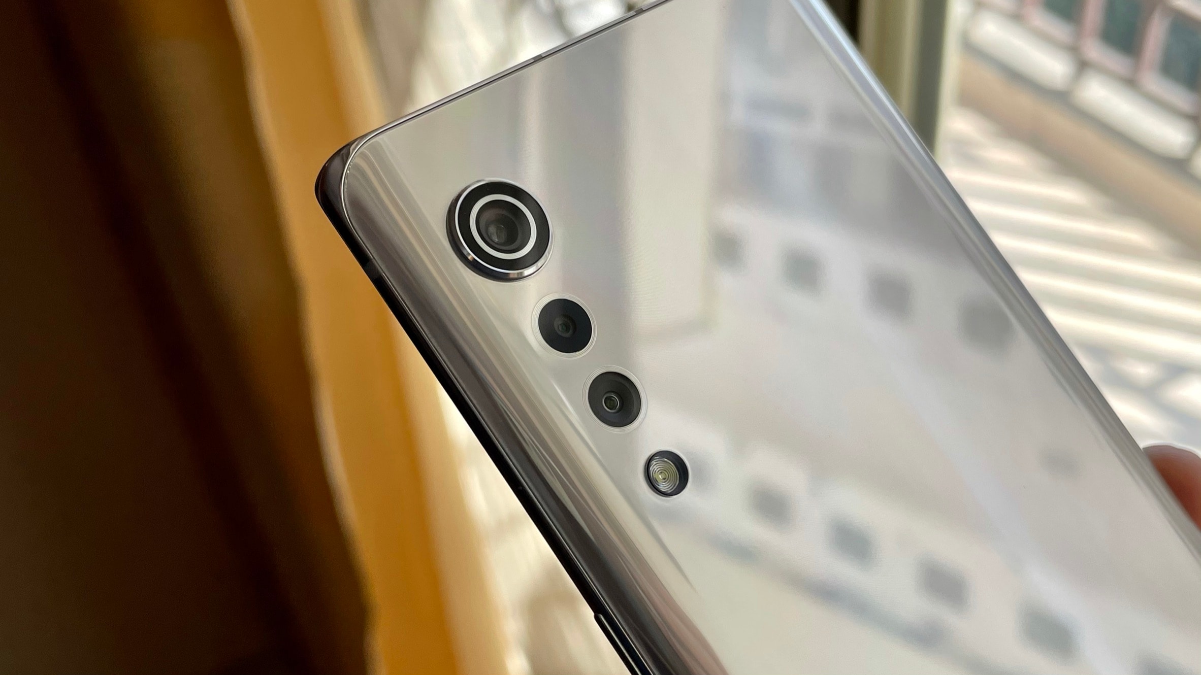 The triple rear cameras include a 48-megapixel wide-angle sensor, 8-megapixel ultra-wide sensor and a depth sensor. The triple rear cameras include a 48-megapixel wide-angle sensor, 8-megapixel ultra-wide sensor and a depth sensor.