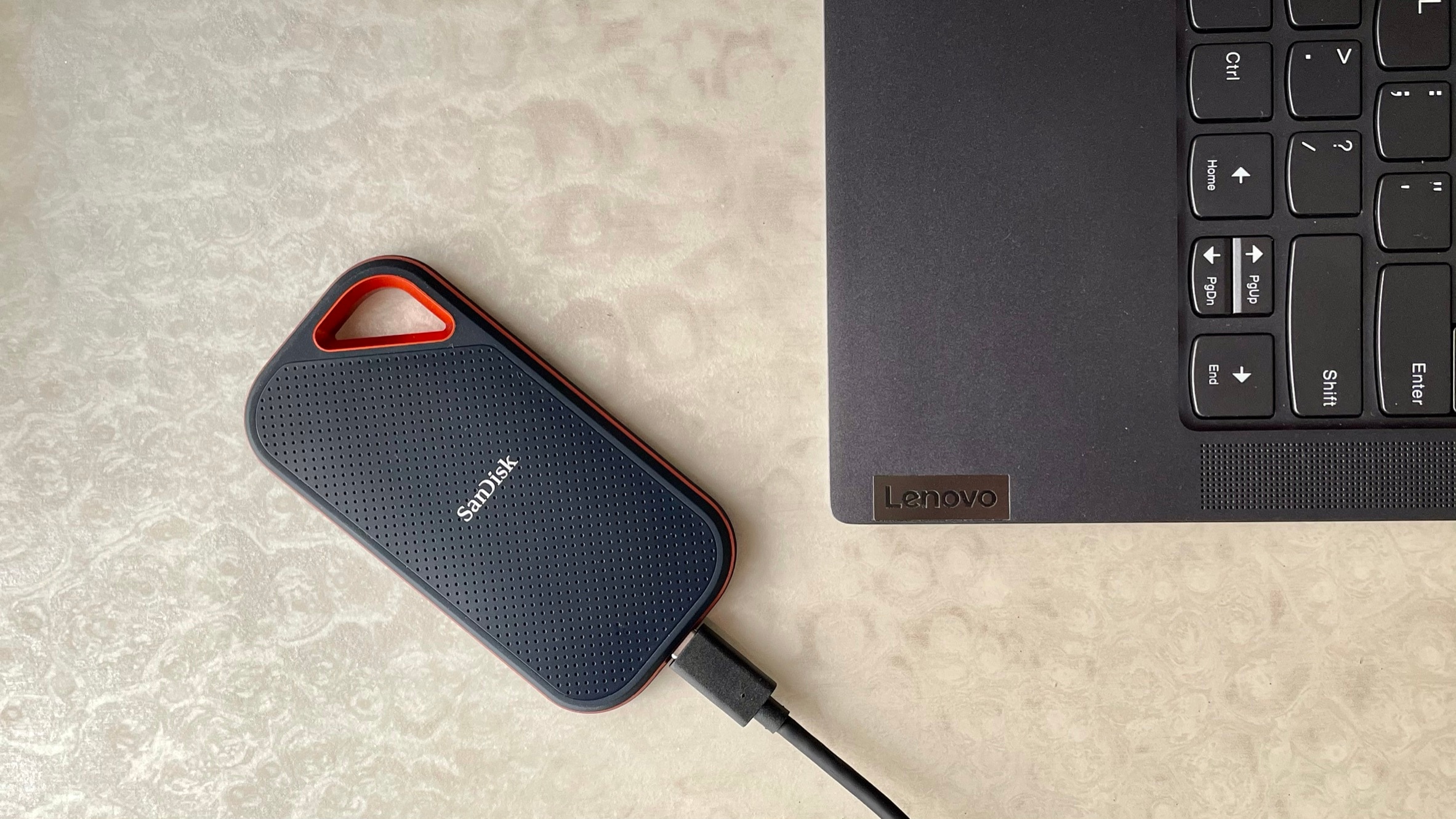 SanDisk Extreme Pro Portable SSD comes with a forged aluminium chassis design and stays cool even during heavy workload. SanDisk Extreme Pro Portable SSD comes with a forged aluminium chassis design and stays cool even during heavy workload.