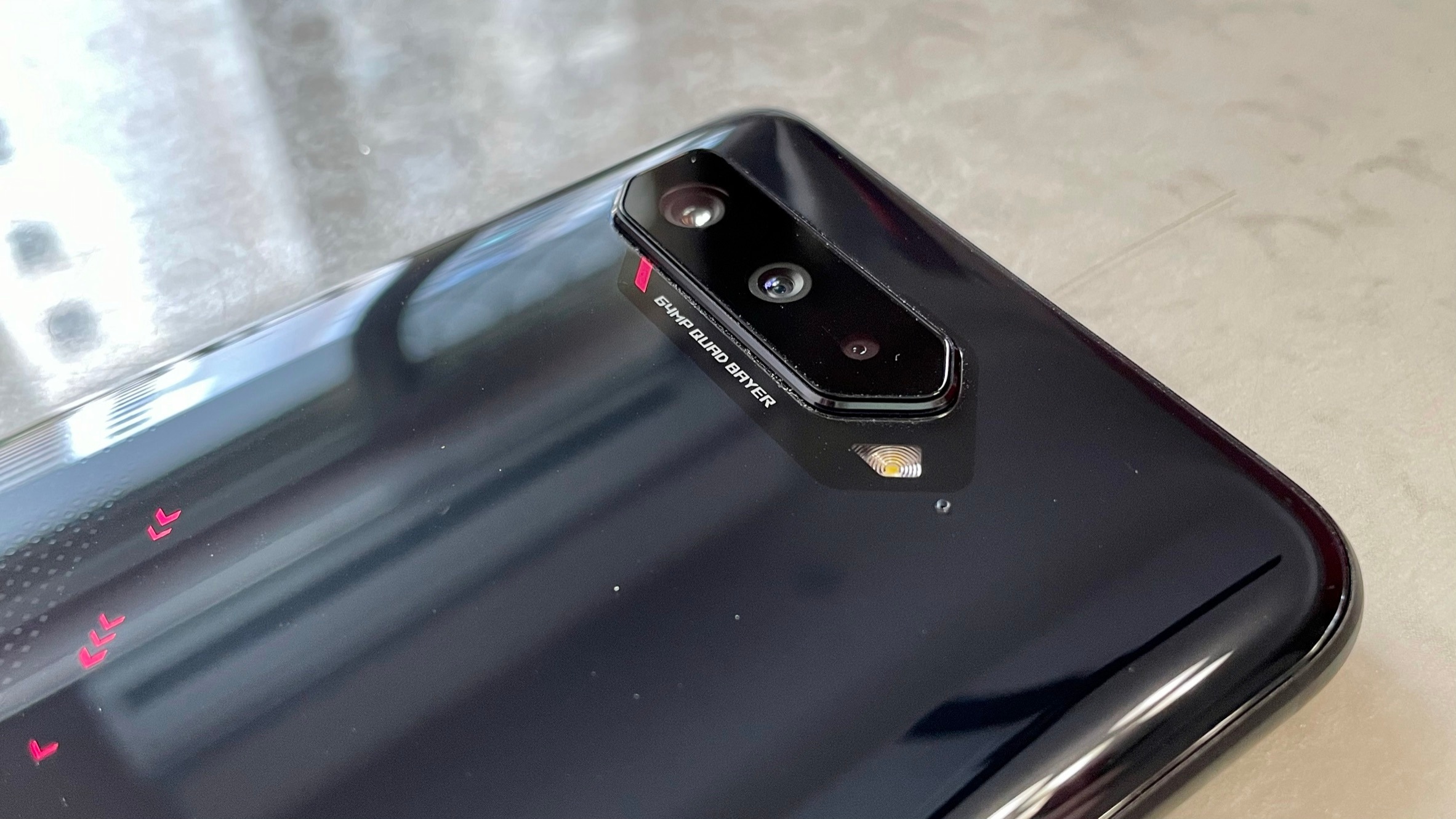 Asus ROG Phone 5. Asus ROG Phone 5.