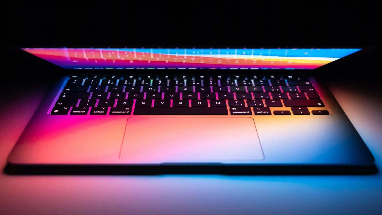MacBook. MacBook.