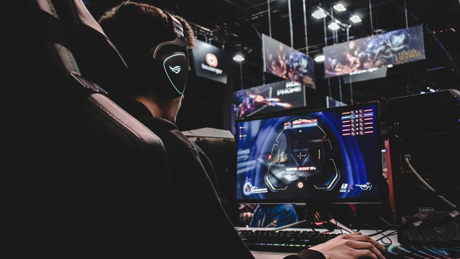 Cloud gaming, allows consumers to enjoy high-end games without owning expensive hardware. Cloud gaming, allows consumers to enjoy high-end games without owning expensive hardware.