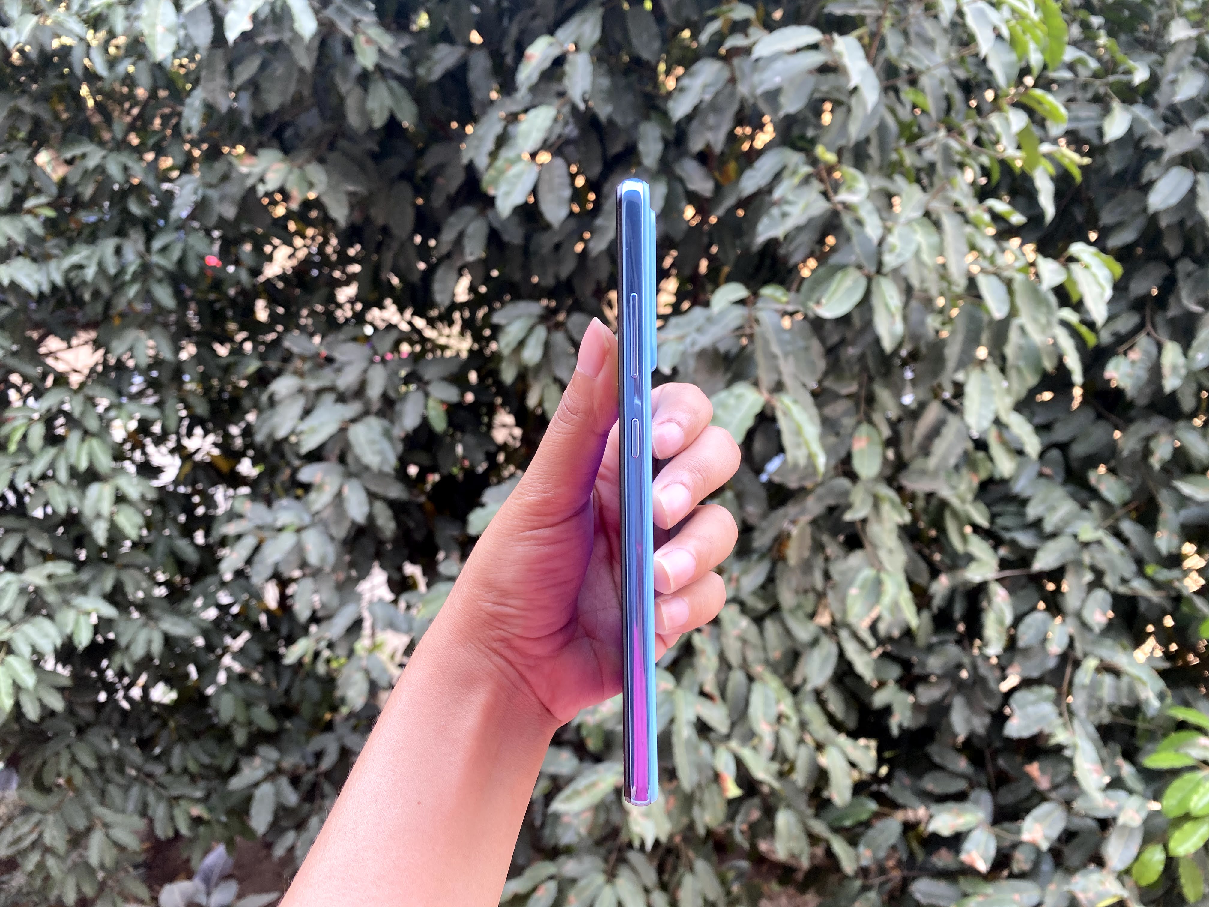 On the software front, Galaxy A52 runs on Android 11 with One UI 3.1. On the software front, Galaxy A52 runs on Android 11 with One UI 3.1.