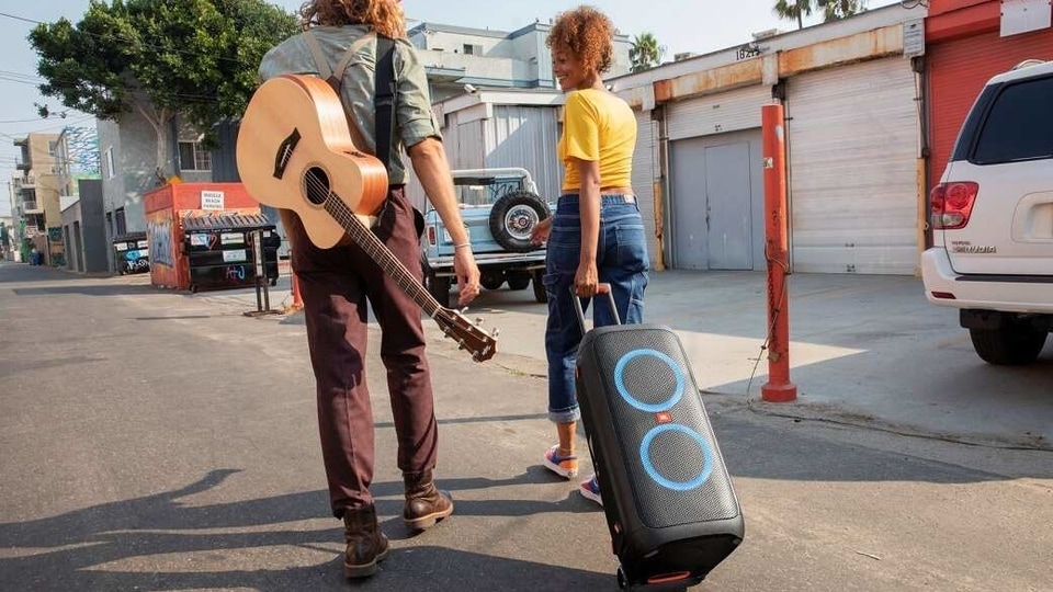 JBL PartyBox On-The-Go