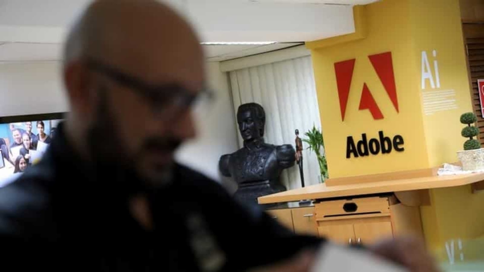 Adobe Adobe