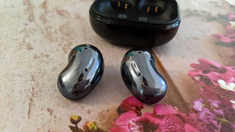 Samsung galaxy buds plus connect to multiple discount devices