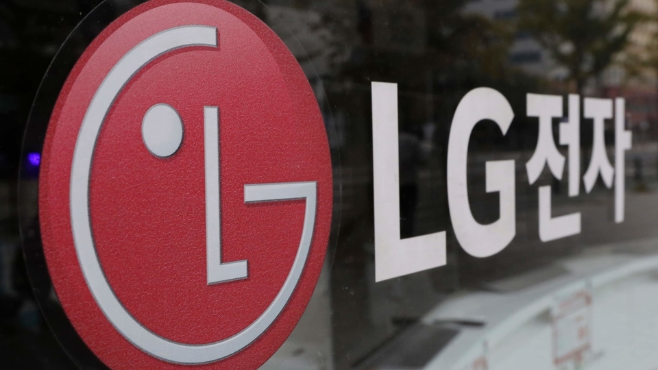 Earlier in January this year, LG announced that it would be fully evaluating its smartphone business and then had considered a bunch of options, including selling the business.