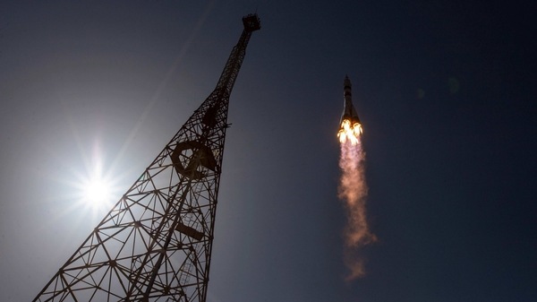 The Soyuz MS-18 spacecraft carrying the crew formed of Mark Vande Hei of NASA and cosmonauts Oleg Novitskiy and Pyotr Dubrov of Roscosmos blasts off to the International Space Station (ISS) from the launchpad at the Baikonur Cosmodrome, Kazakhstan April 9, 2021. 