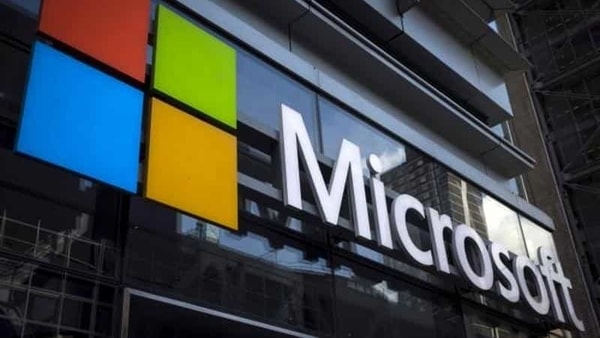 Microsoft, the  American multinational technology giant, on Tuesday warned that a group of hackers linked to attacks on the Democratic National Committee had exploited a vulnerability in all Windows PCs and that it would not be able to fully mend this for another week.