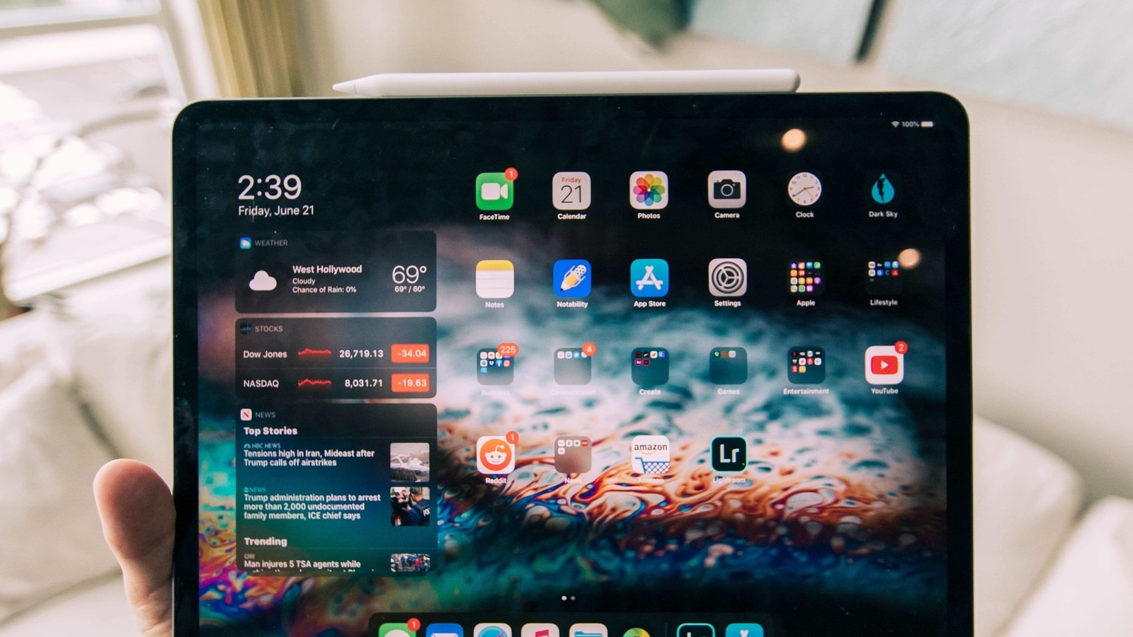Apple iPad. Apple iPad.